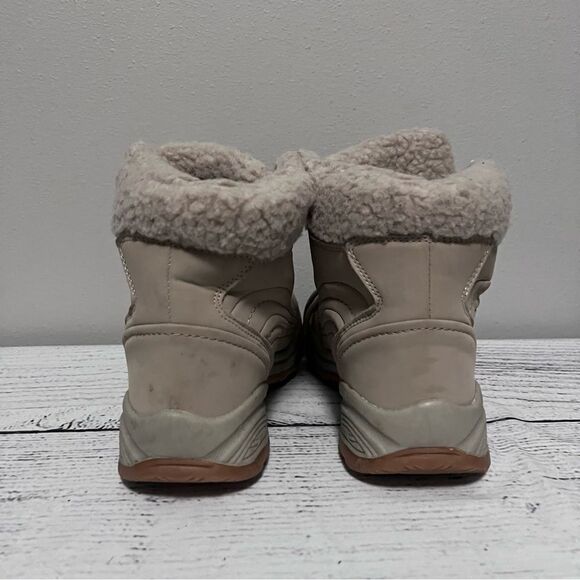 Land Rover Ankle Boots with Faux Fur Size 5 - Picture 4 of 11